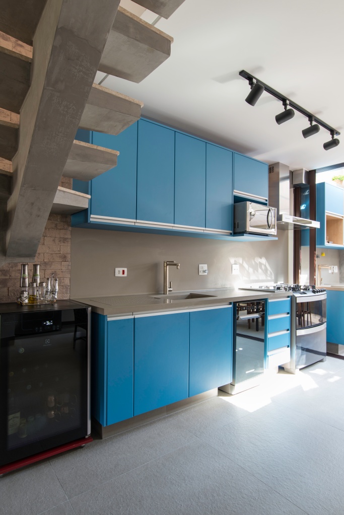  Blauwe keuken: hoe combineer je de tint met meubels en kasten?