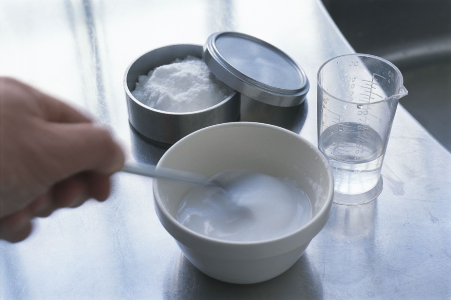  5 приложения на содата бикарбонат при почистване на дома