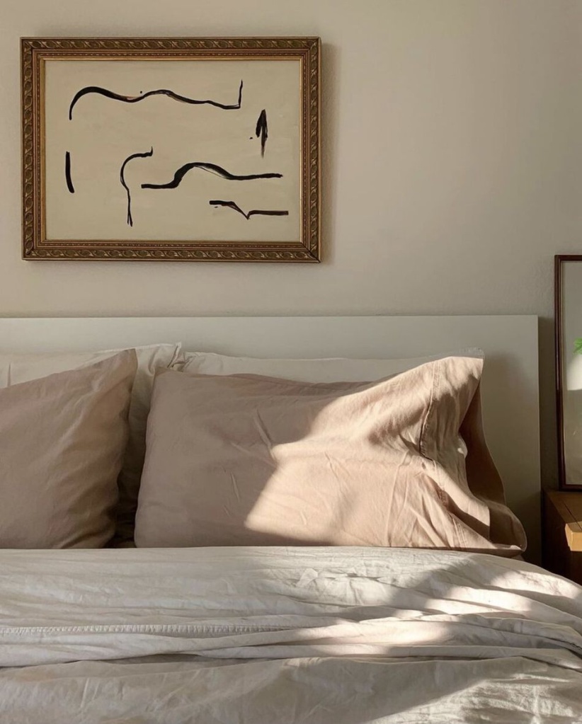  21 inspiracións e consellos para decorar un dormitorio nun estilo romántico