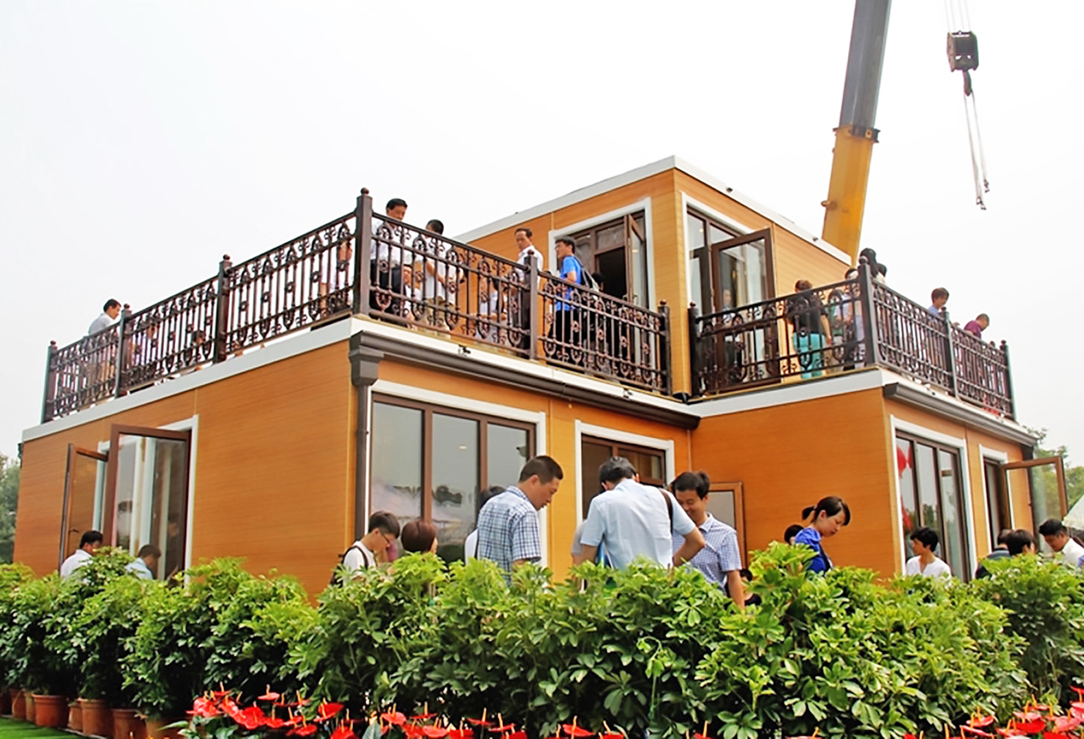  Къщата е сглобена за рекордно кратко време в Китай - само за три часа