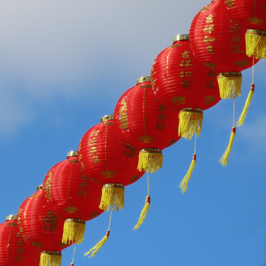  7 chinesische Neujahrsdekorationen, die Glück bringen
