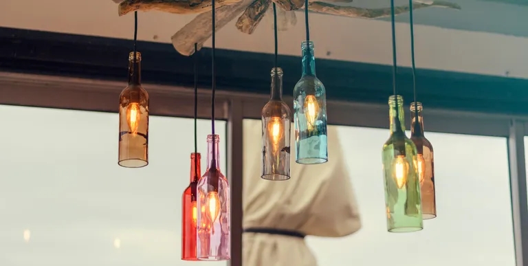  34 cara kreatif menggunakan botol kaca dalam hiasan